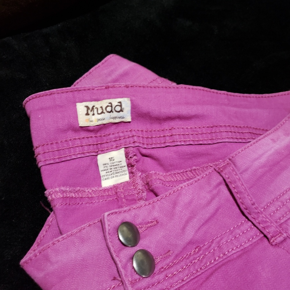 Mudd Capris